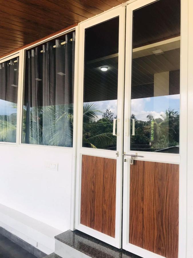 Meppādi High Shine Homestay מראה חיצוני תמונה