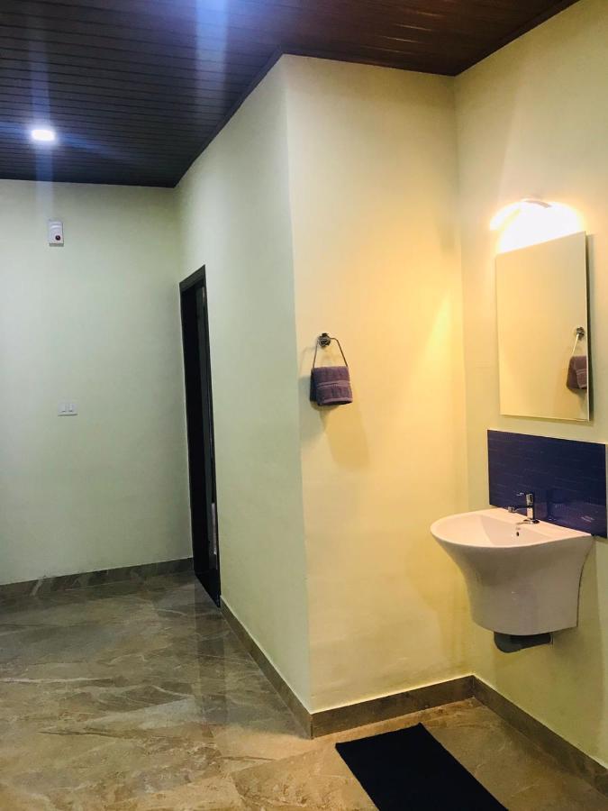 Meppādi High Shine Homestay מראה חיצוני תמונה